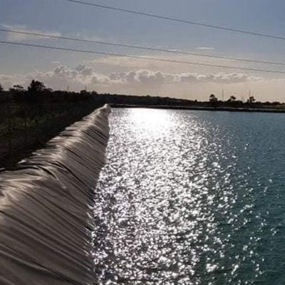 1 mm HDPE-geomembrane-liner voor vissen, garnalen en vijvers