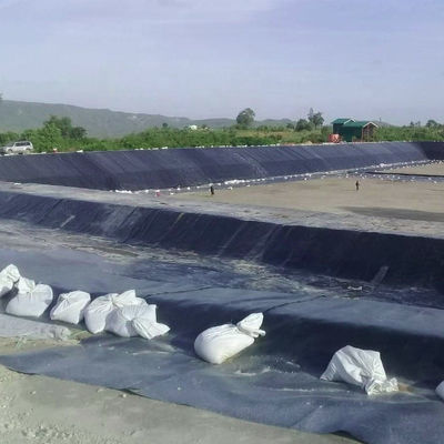 Geomembrane Pond Liner HDPE Geomembrane Liner Oppervlakte Aan beide zijden glad 0.75mm 1mm 2mm