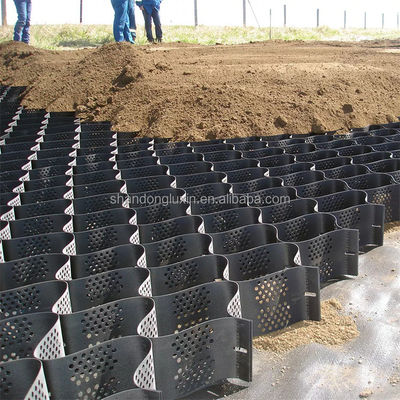 Geocelle van HDPE met textuur en perforatie voor grondverbetering op een hoogte van 50 mm tot 200 mm