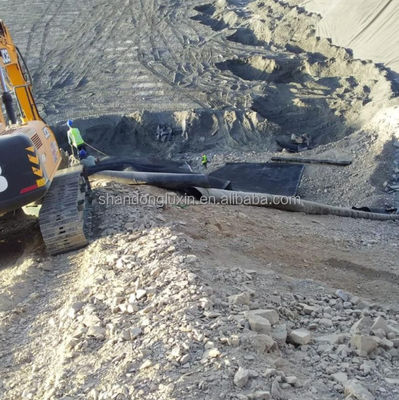 Waterdichte HDPE-geomembranen voor stortplaatsen Lengte 50-200 m Dikte 0,3 mm-3,0 mm Duurzaam