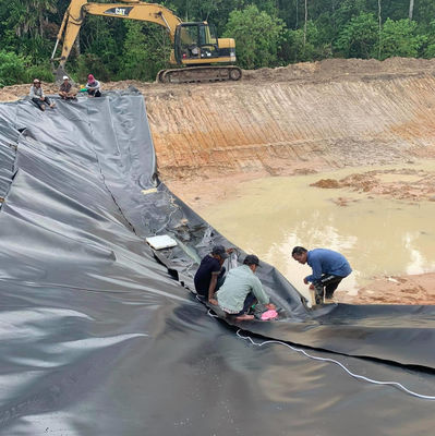 Standaard ASTM GRI-GM13 45 mil Voedingsmiddelenkwaliteit Zwart Blauw EPDM Rubber Pool Sheet Liner