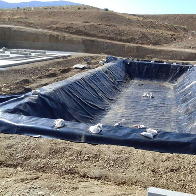 Vissenboerderij Pond Liner HDPE Geomembrane Lengte 50-200m Zwart Wit Blauw Groen op maat