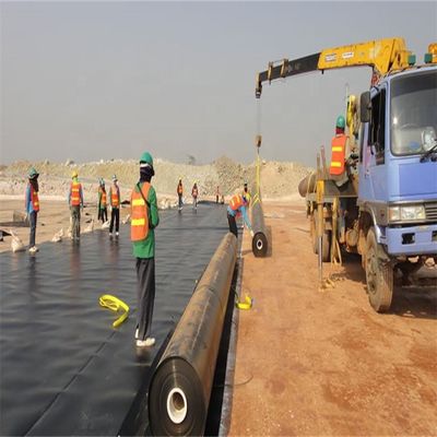 Opvouwbare geomembrane visvijver in zwart of op maat gemaakte kleur voor kruipvishouderij