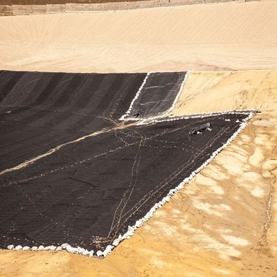 Opvouwbare geomembrane visvijver in zwart of op maat gemaakte kleur voor kruipvishouderij