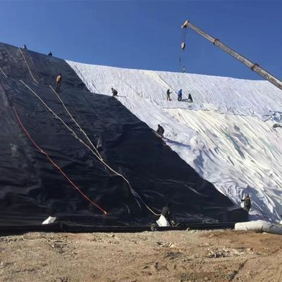 Dumpplaats HDPE geomembrane vijvervoering met dubbele textuur UV-bestendige en ondoordringbare