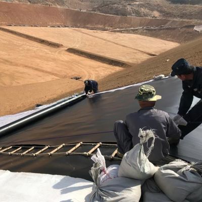 Dubbele gladde/dubbele textuur HDPE vijvervoering gesoldeerd geomembraan voor ronde visvaten