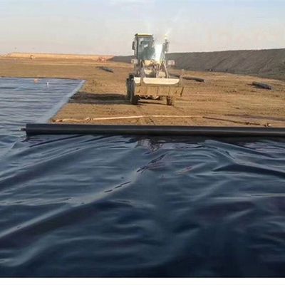 Glanz oppervlak 0,5 mm HDPE geomembrane liner sheet voor vishouderij vijver materiaal