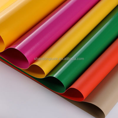 280-960 gram PVC-doekmateriaal voor het aanpassen van het deksel van zware vrachtwagens