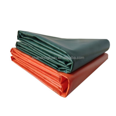 Zonnebestendige PVC-doek 500D*200D Garensgetal voor het bedekken van landbouwproducten