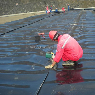 Waterdicht HDPE-geomembraan voor daktuinen of garnalenpoelen Langdurig en duurzaam