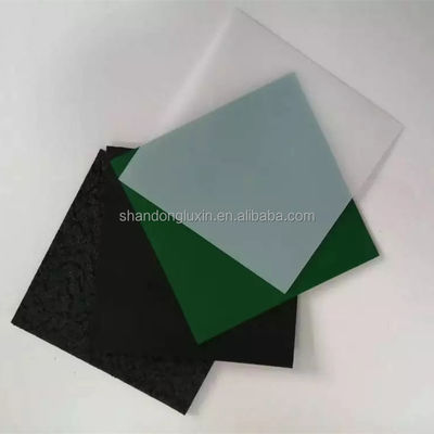 Moderne gladde geomembraan HDPE vispoelvoering voor stortplaatsen 1 mm tot 2 mm Lengte 50-200m