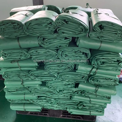 Waterdichte PVC-gecoate doek afgeronde vellen perfect voor vrachtwagen en vrachtwagen deksels