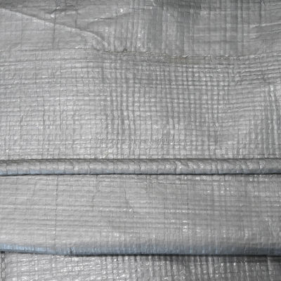 Lichte PE-doek voor duurzame en waterdichte bescherming van buitenartikelen